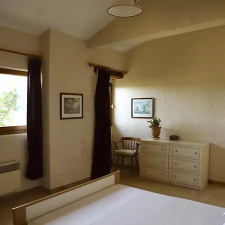 Dans Un Chateau Feodal Au Coeur De La Toscane Occitane Albi-cordes-rabastens Senouillac