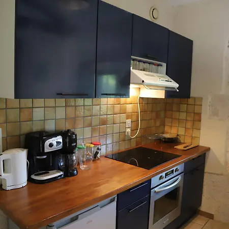 Dans Un Chateau Feodal Au Coeur De La Toscane Occitane Albi-cordes-rabastens *