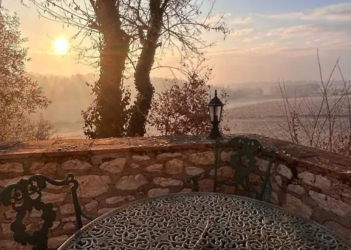 Dom wakacyjny Dans Un Chateau Feodal Au Coeur De La Toscane Occitane Albi-cordes-rabastens